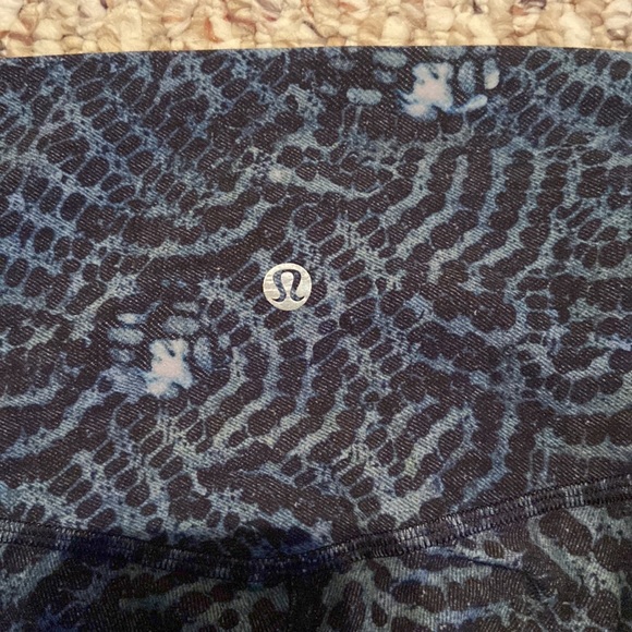 Full length lululemon align leggings - Picture 2 of 3